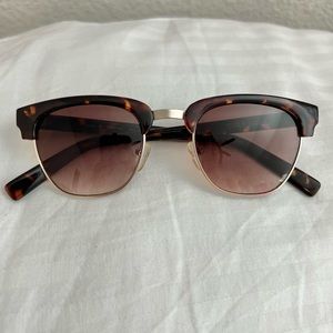 EUC Cole Haan Club Master style C6130 sunglasses